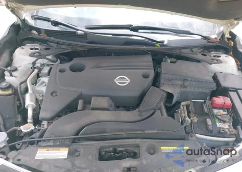 2015 Nissan Altima 2.5 Sv z USA, uszkodzony, nr VIN 1N4AL3AP7FC130007